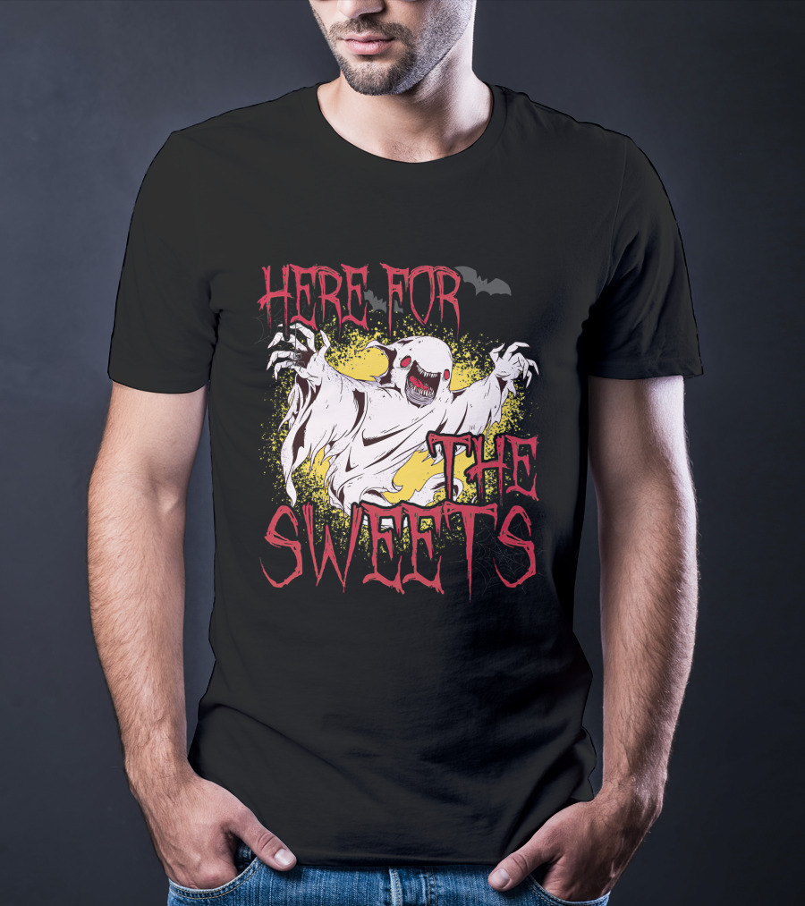 Here For The Sweets Ghost Costume With Ghosts For Halloween T-Shirt
