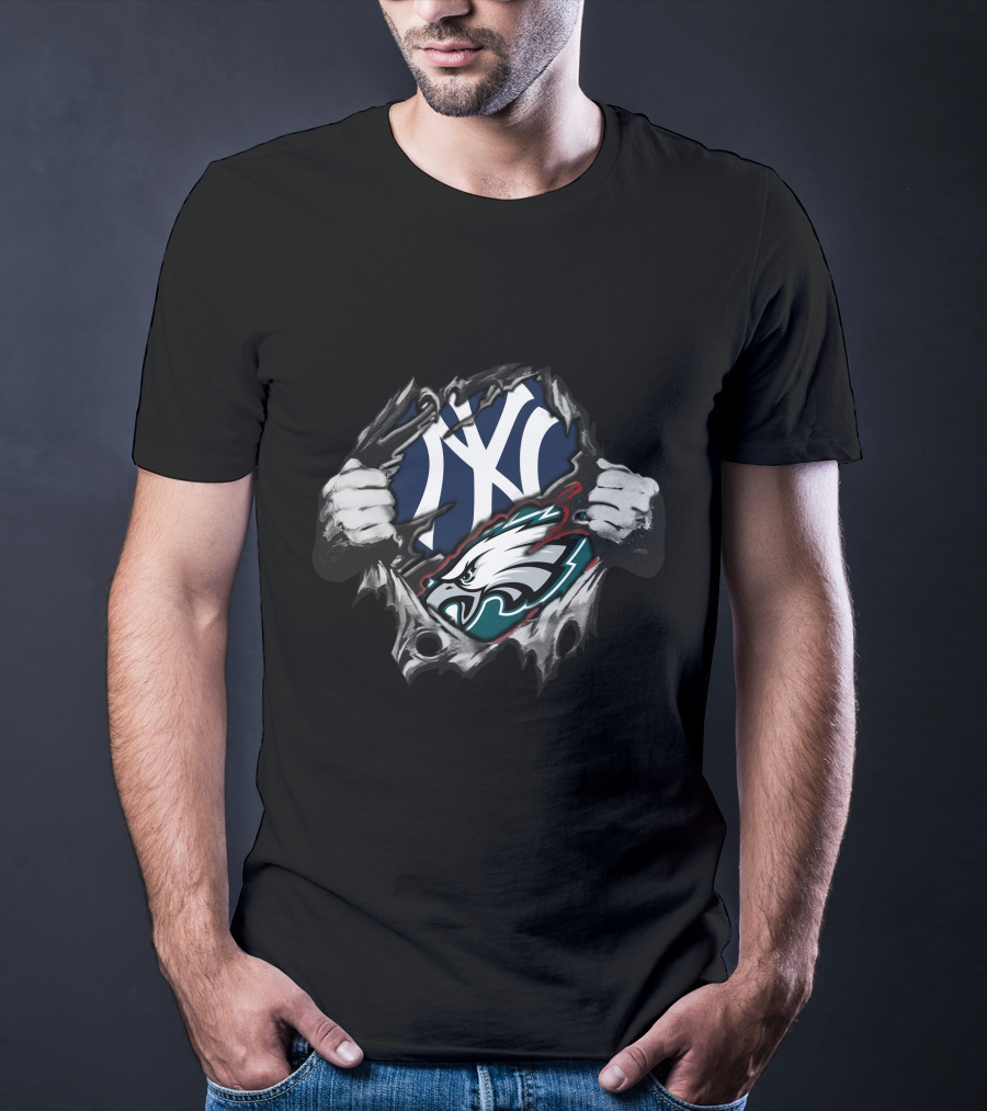 New York Yankees Philadelphia Eagles Crossover T-Shirt
