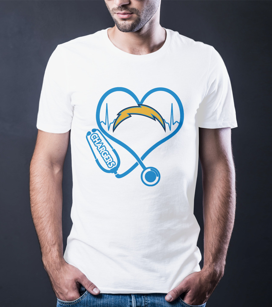 Nurse Love Chargers Heartbeat Stethoscope Football Fan T-Shirt