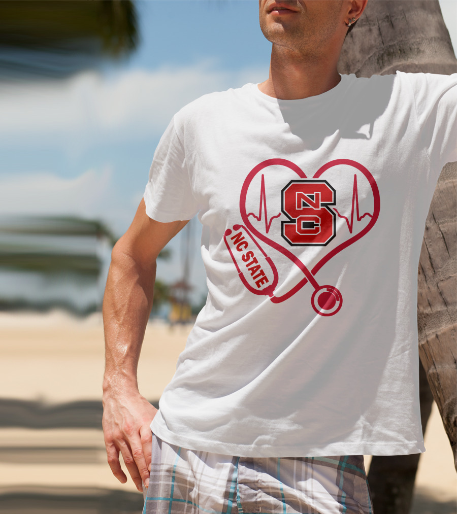 Nc State Wolfpack Heartbeat Nurse Love T-Shirt