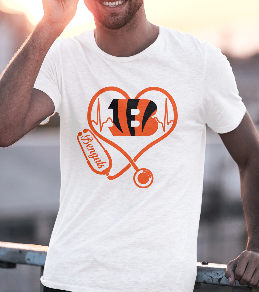 Nurse Heart Cincinnati Bengals Stethoscope Love 13 T-Shirt
