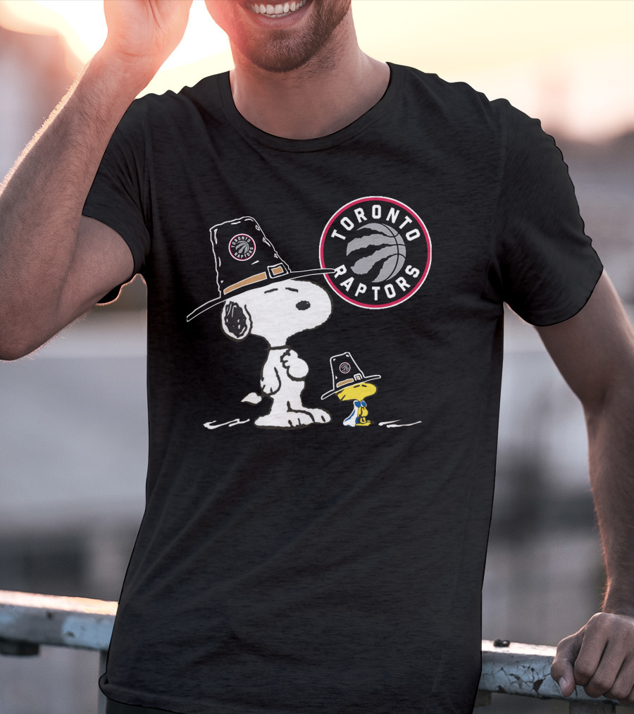Toronto Raptors Snoopy Woodstock Pilgrim Hats Peanuts Basketball T-Shirt