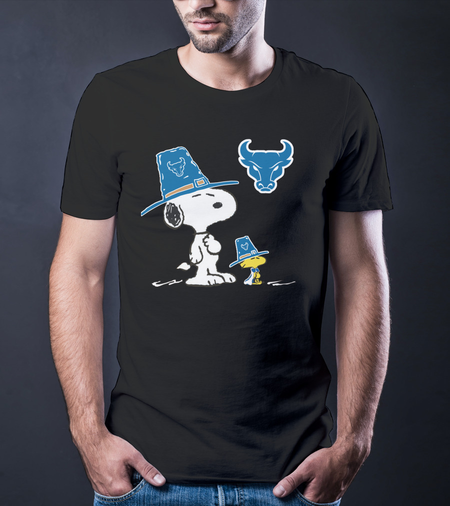 Buffalo Bulls Snoopy Woodstock Blue Pilgrim Hat T-Shirt