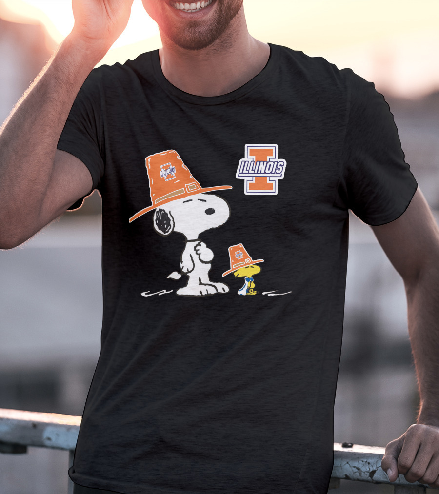 Illinois Fighting Illini Snoopy Woodstock Pilgrim Hats T-Shirt