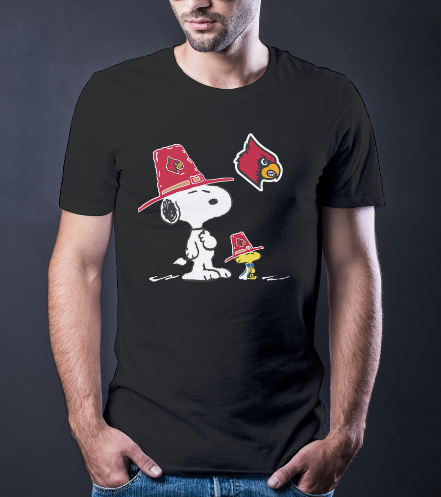 Louisville Cardinals Snoopy Woodstock Pilgrim Hat T-Shirt