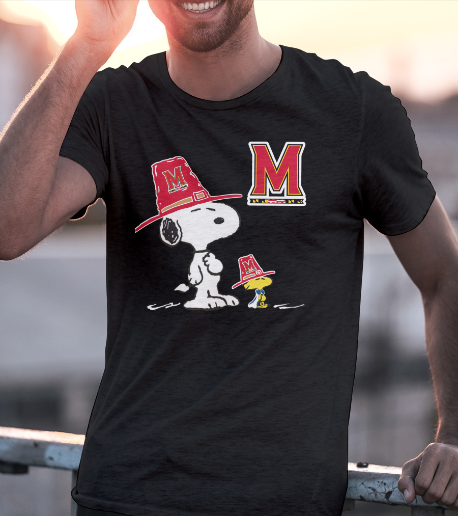 Maryland Terrapins Snoopy And Woodstock Pilgrim Hats T-Shirt