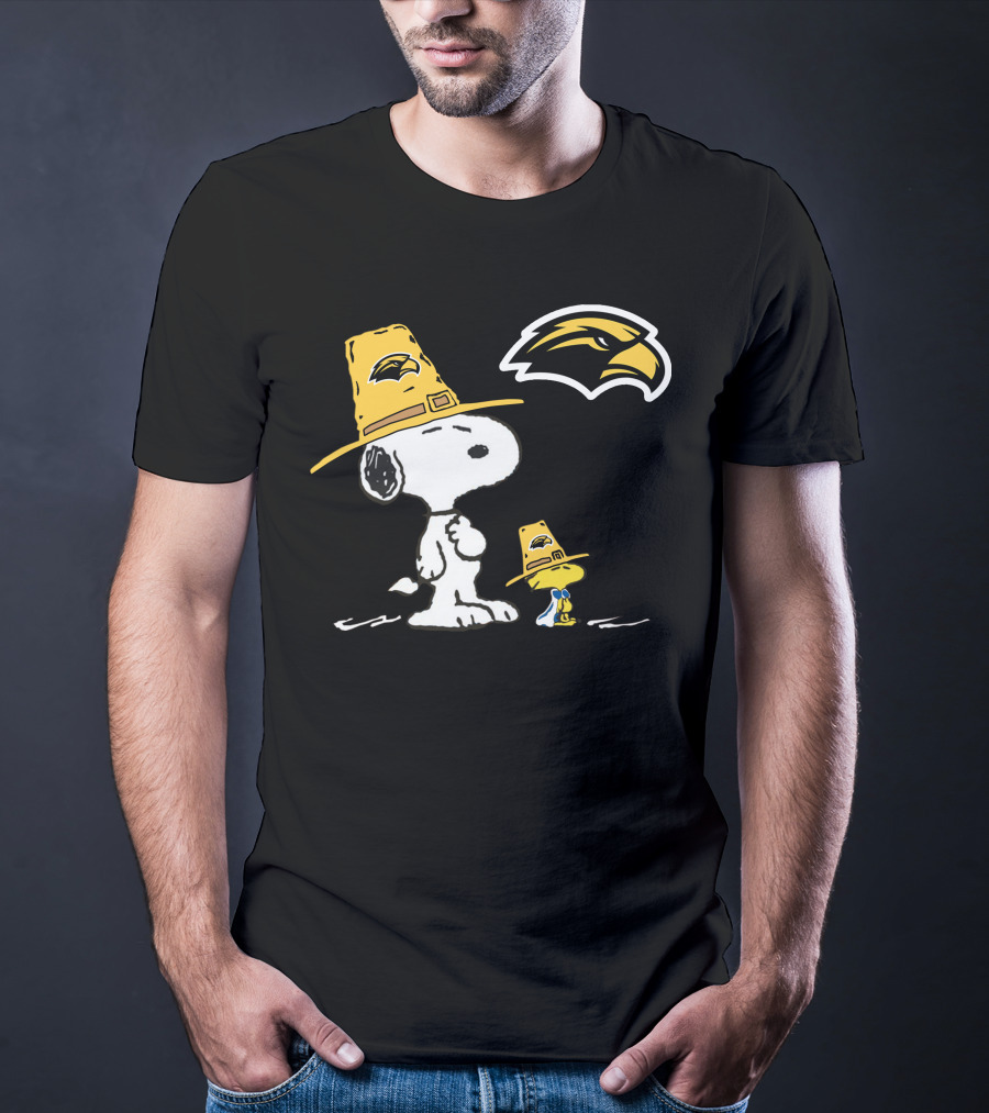 Southern Mississippi Golden Eagles Snoopy Woodstock Pilgrim Hats T-Shirt
