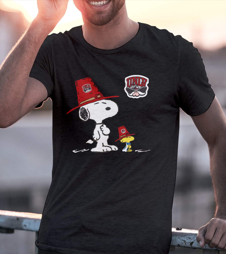 Snoopy Woodstock Unlv Rebels Logo Cowboy Hats Iconic Peanuts T-Shirt