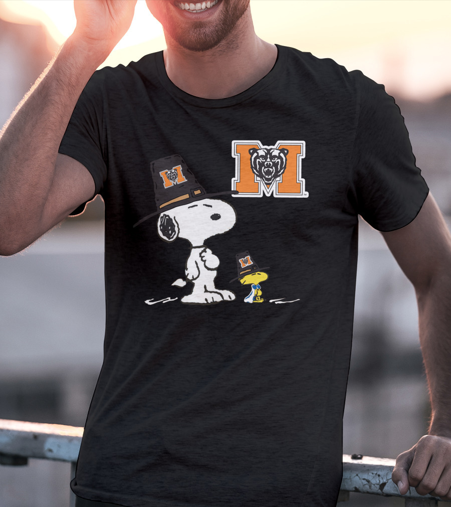 Mercer Bears Snoopy Pilgrim Hat Peanuts Thanksgiving T-Shirt