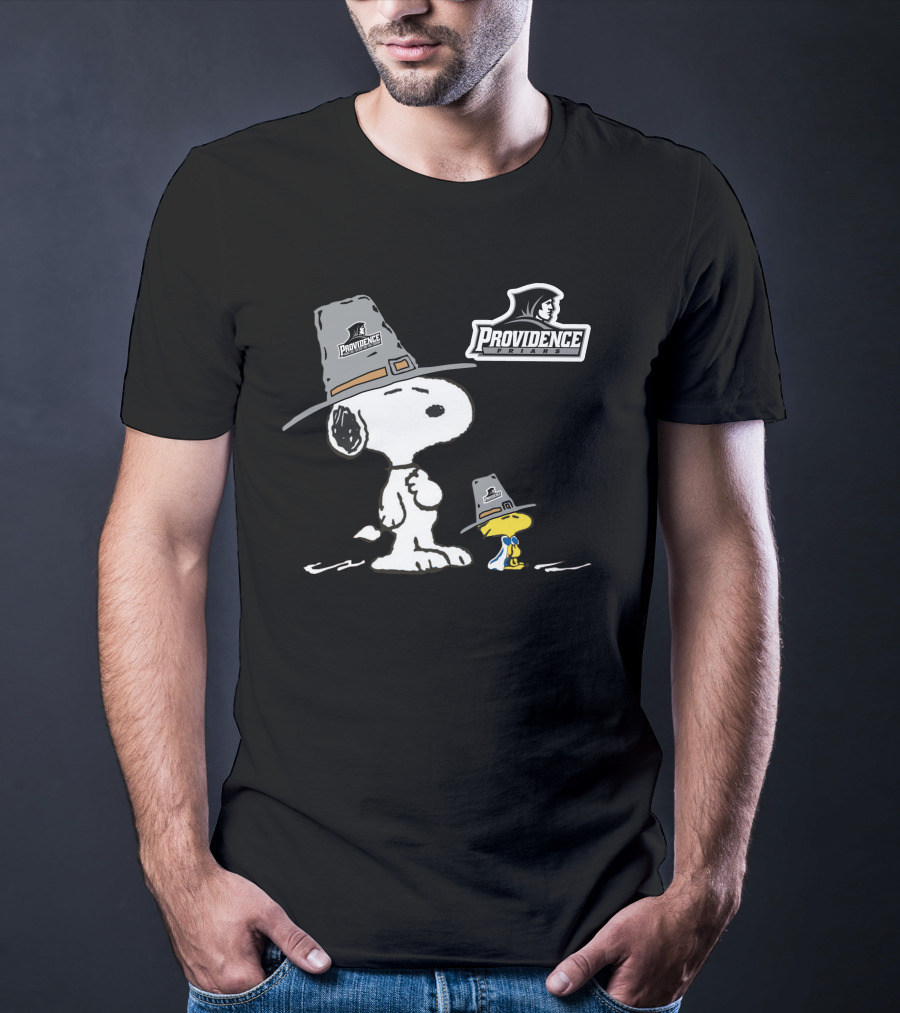 Providence Friars Snoopy And Woodstock Pilgrim Hats T-Shirt