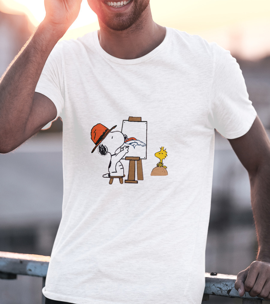 Broncos Snoopy Painting Nfl Team Logo With Woodstock T-Shirt