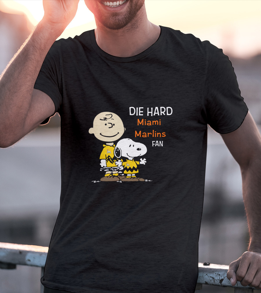 Die Hard Miami Marlins Fan Snoopy And Charlie Brown T-Shirt