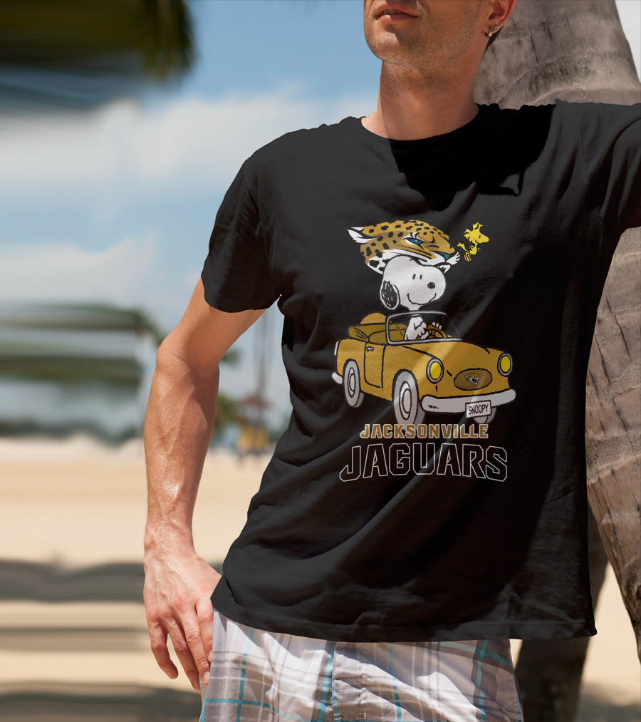 Jacksonville Jaguars Snoopy Driving Car With Woodstock T-Shirt