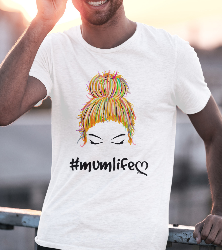 Messy Bun Hair Illustration #Mumlife Heart T-Shirt