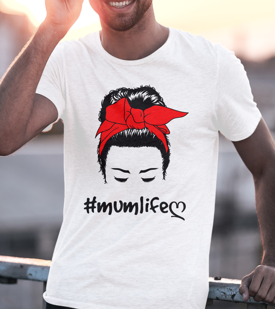 Messy Bun Red Bow #Mumlife T-Shirt