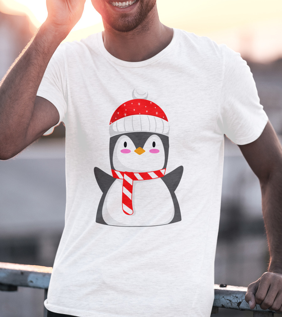 Pinguine Wearing Red Hat And Scarf Resembling A Snowman T-Shirt