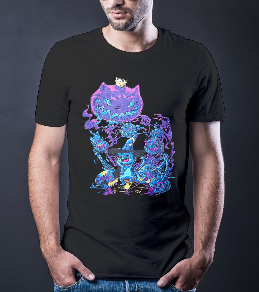 LIRIK HALLOWEEN Cat Wizard With Crown And Glowing Pumpkins T-Shirt