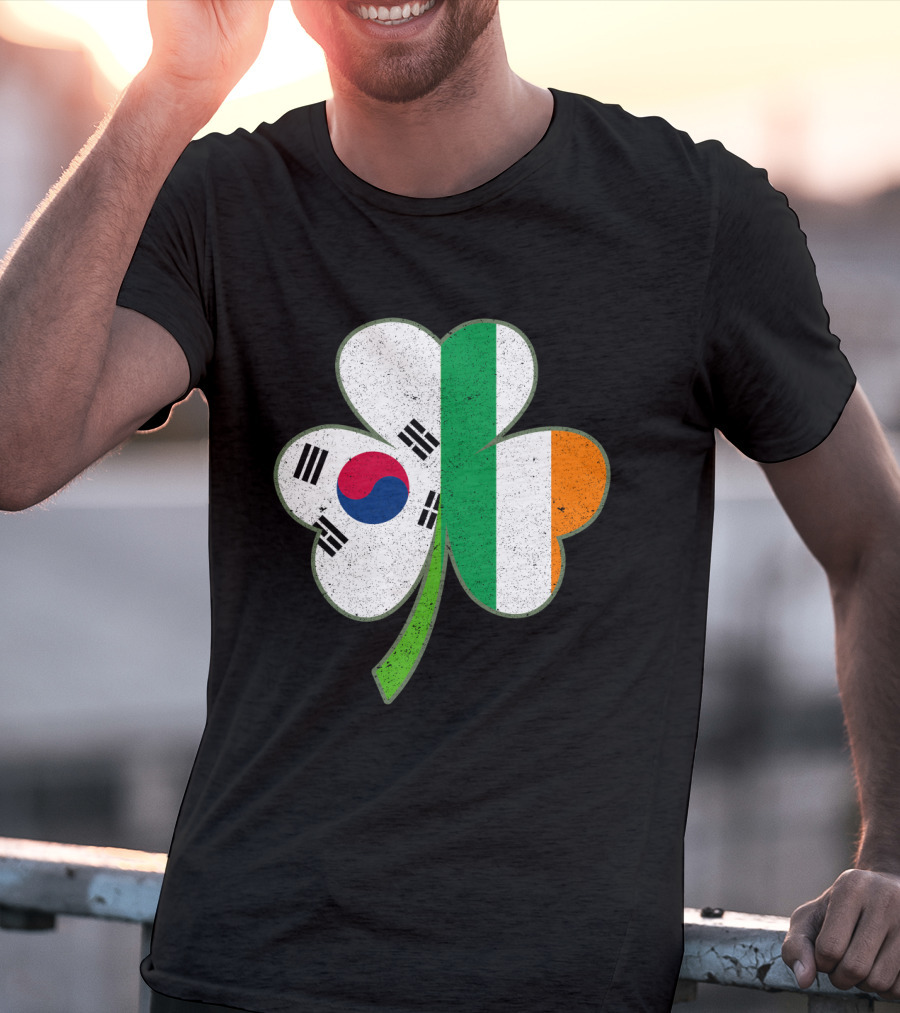 St Patricks Day Irish Korean Shamrock Green Clover Flag Fusion T-Shirt