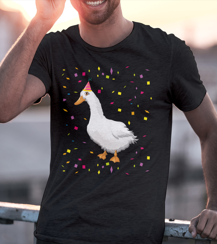 Funny Duck Birthday Party Hat Confetti T-Shirt