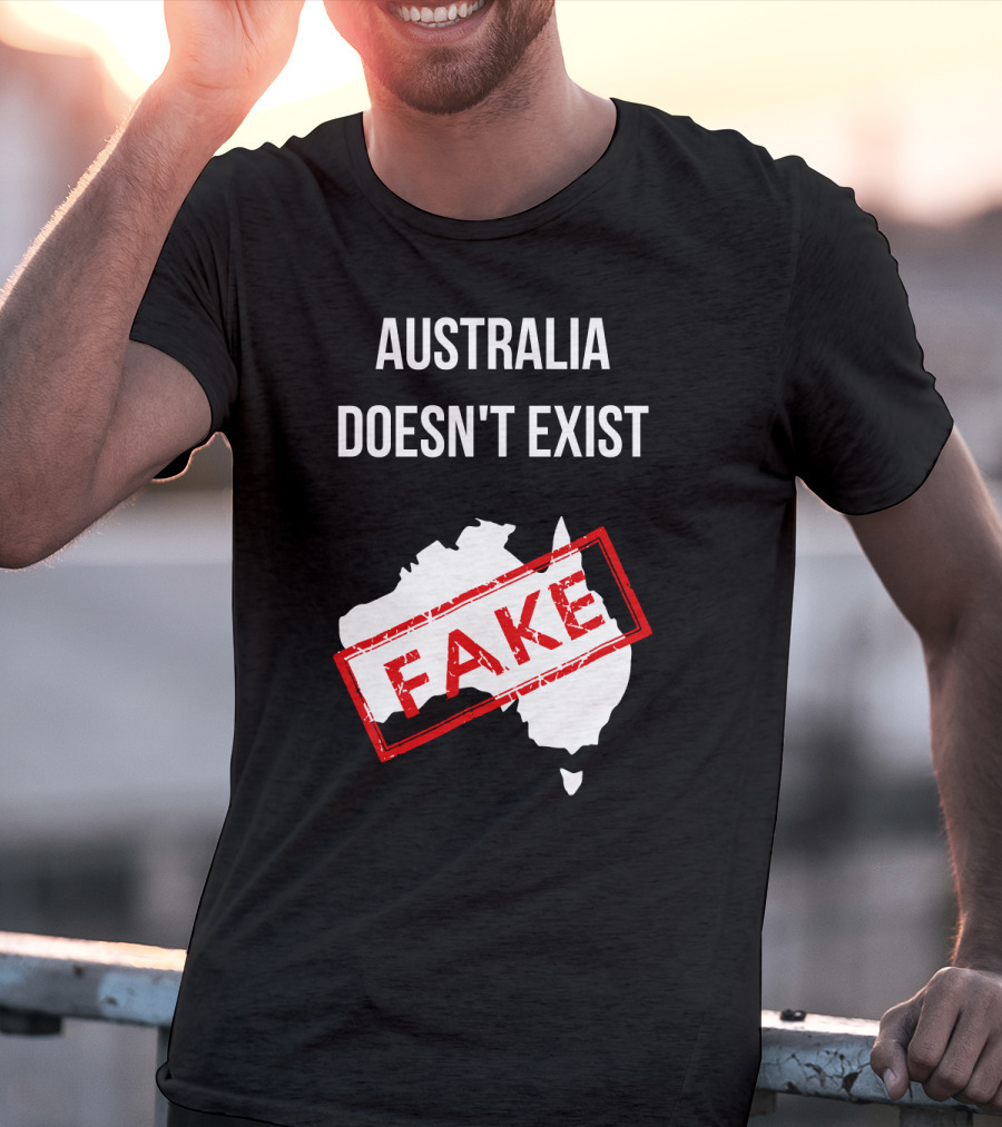Australia Doesn't Exist Fake Flat Earth Society T-Shirt