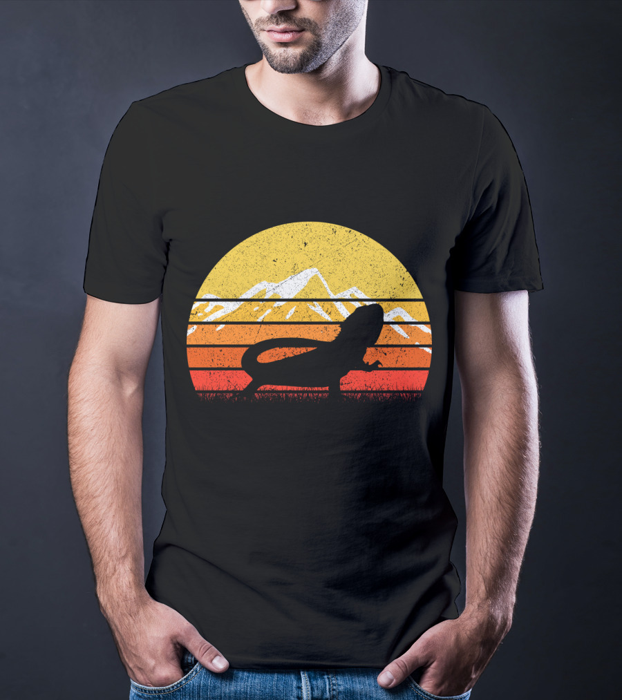 Retro Vintage Bearded Dragon Sunset Silhouette Mountain Stripe T-Shirt