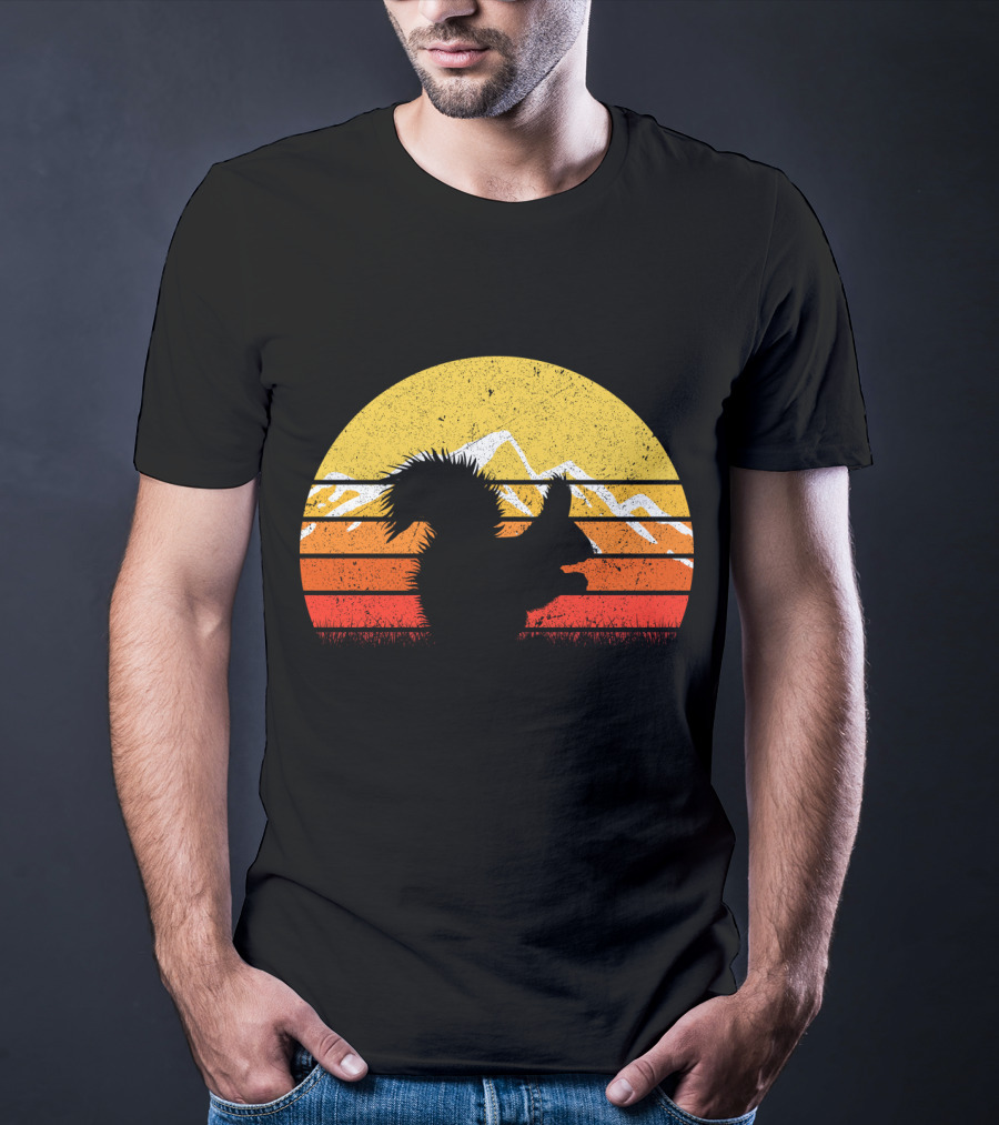 Retro Vintage Squirrel Sunset Silhouette With Mountains T-Shirt