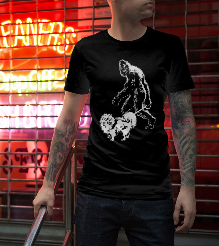 Bigfoot Walking Pomeranian Dog T-Shirt