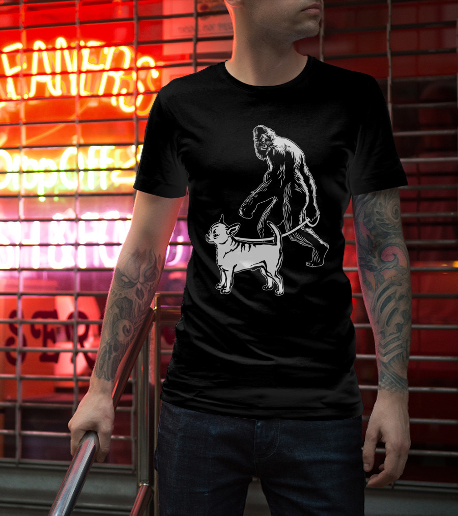 Bigfoot Walking Chihuahua Dog T-Shirt