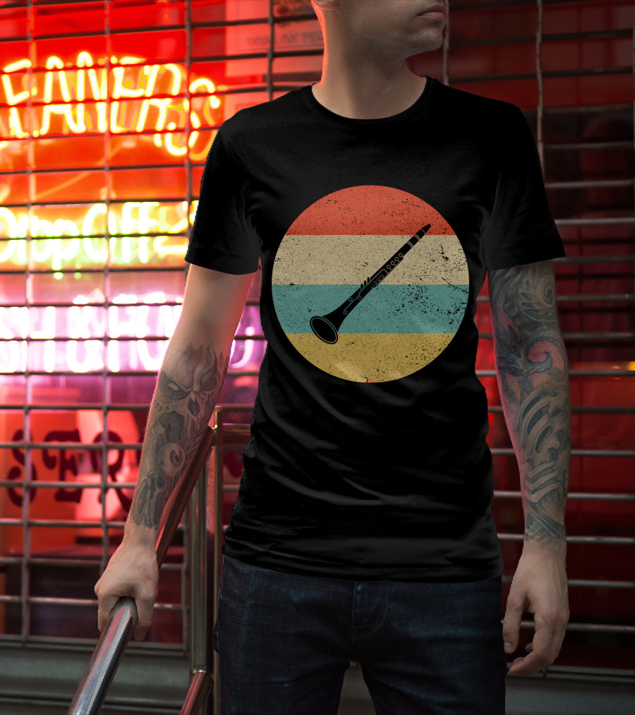 Vintage Retro Oboe Circle With Distressed Stripes T-Shirt
