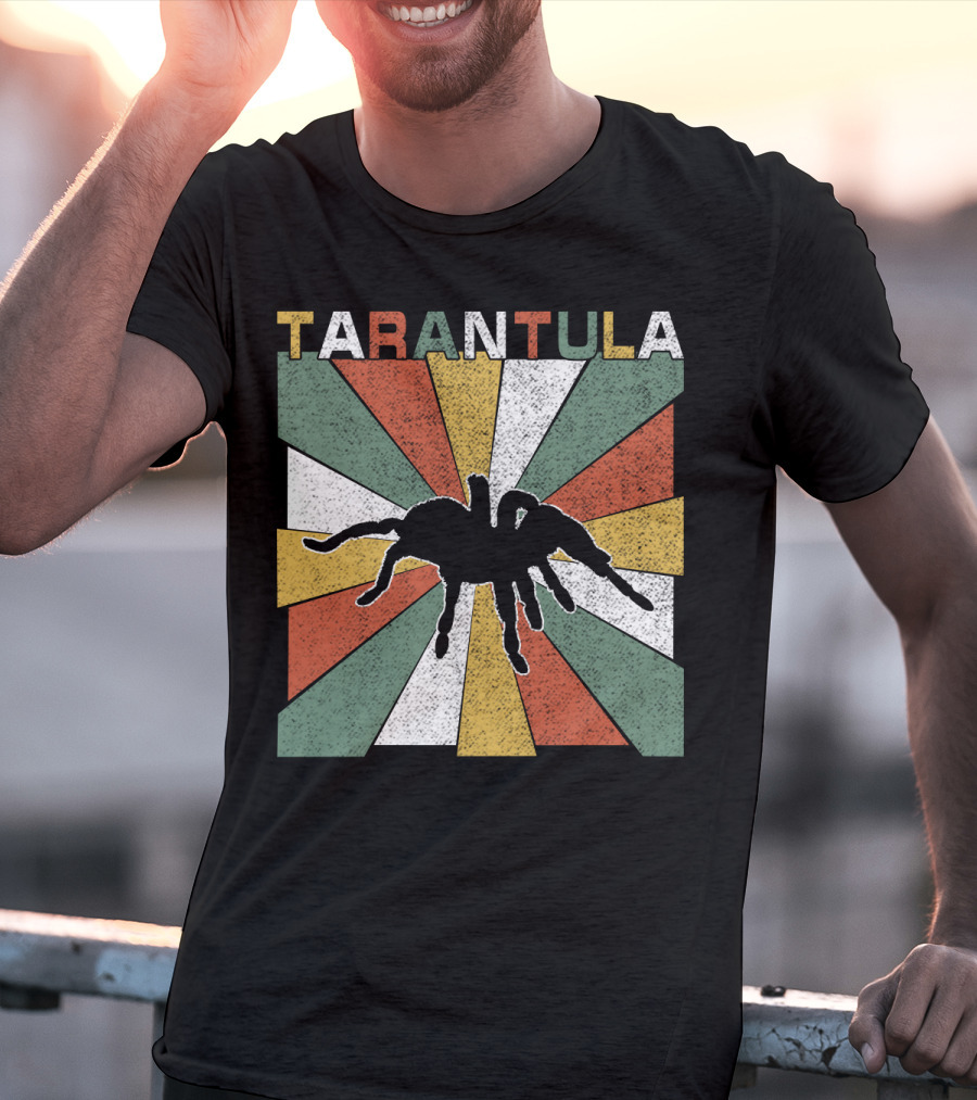Tarantula Retro 70s Vintage Silhouette With Colorful Geometric Background T-Shirt