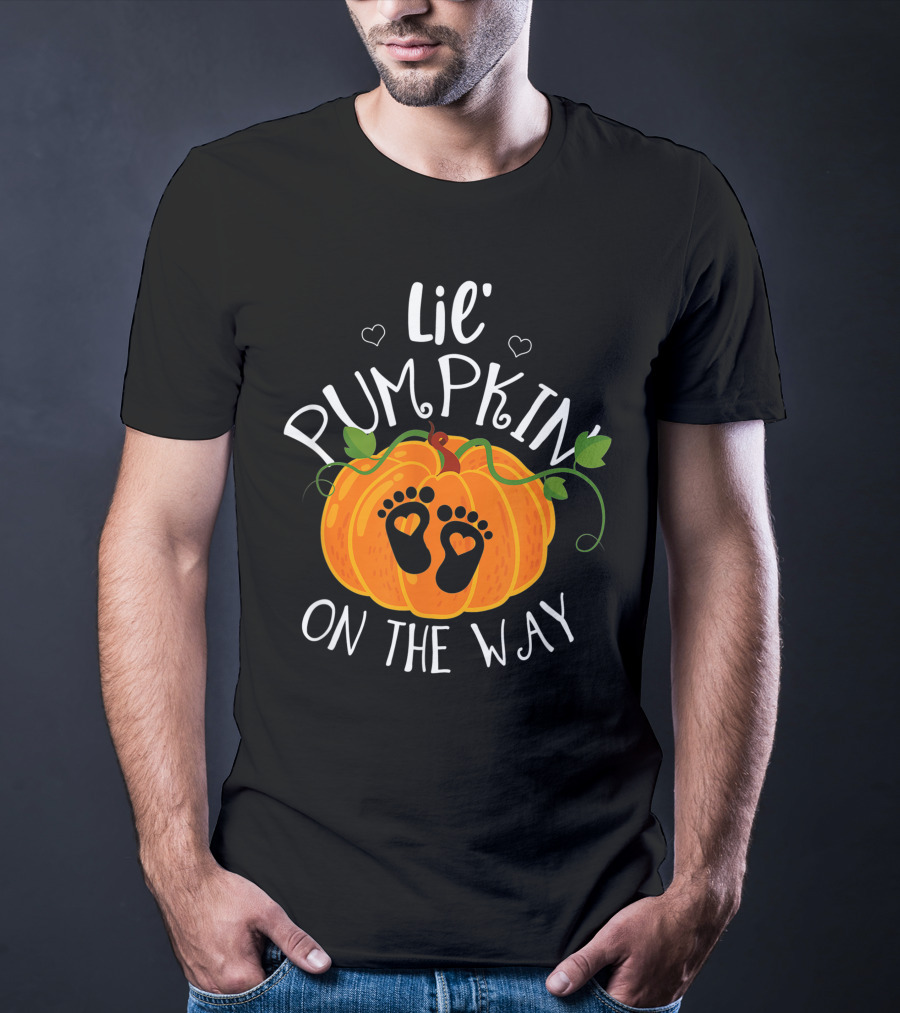 Lil' Pumpkin On The Way Halloween Pregnancy Mom To Be T-Shirt