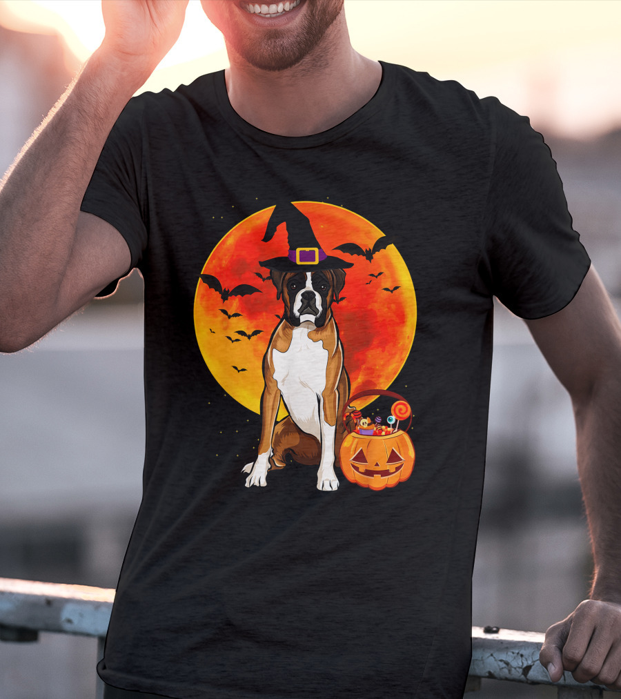 Boxer Dog With Witch Hat Pumpkin Full Moon Halloween Bats T-Shirt