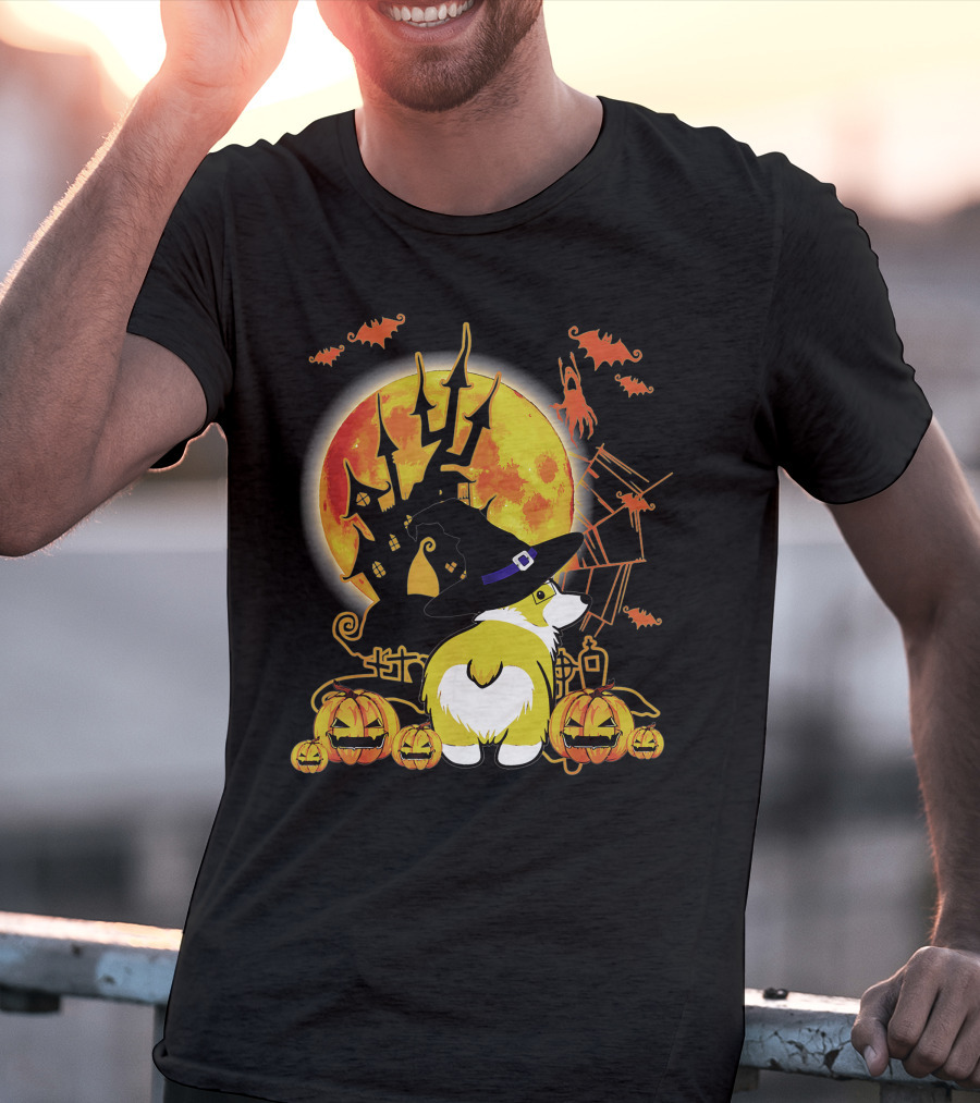 Corgi Dog Lovers Funny Dog Halloween Witch Moon Pumpkins Haunted House Bats T-Shirt