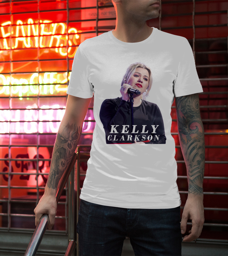 KELLY CLARKSON Concert Performance Microphone Stage T-Shirt