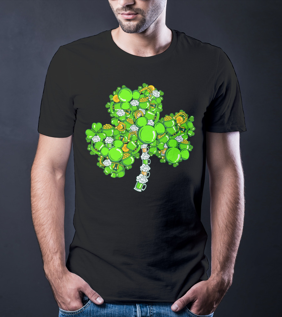 Shamrock Mickey Mouse St. Patrick's Day Beer Mugs And Gold Coins T-Shirt