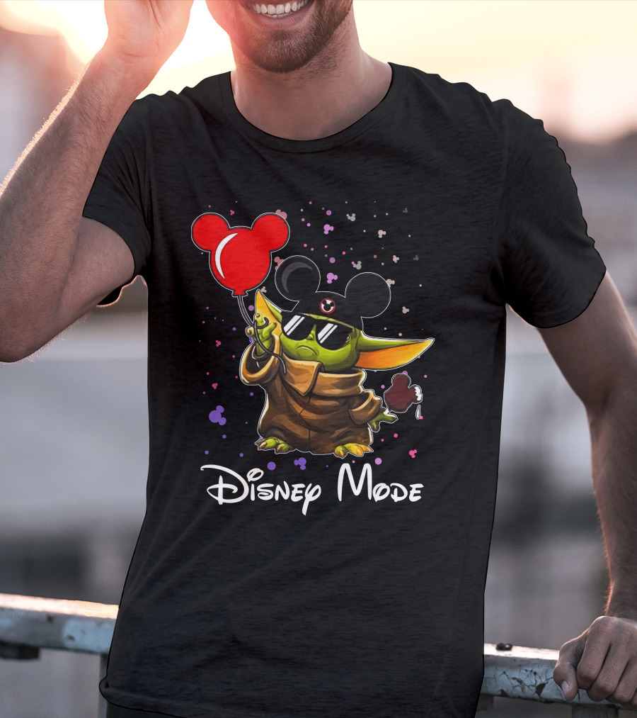 Disney Mode Baby Yoda With Mickey Balloon And Ears T-Shirt