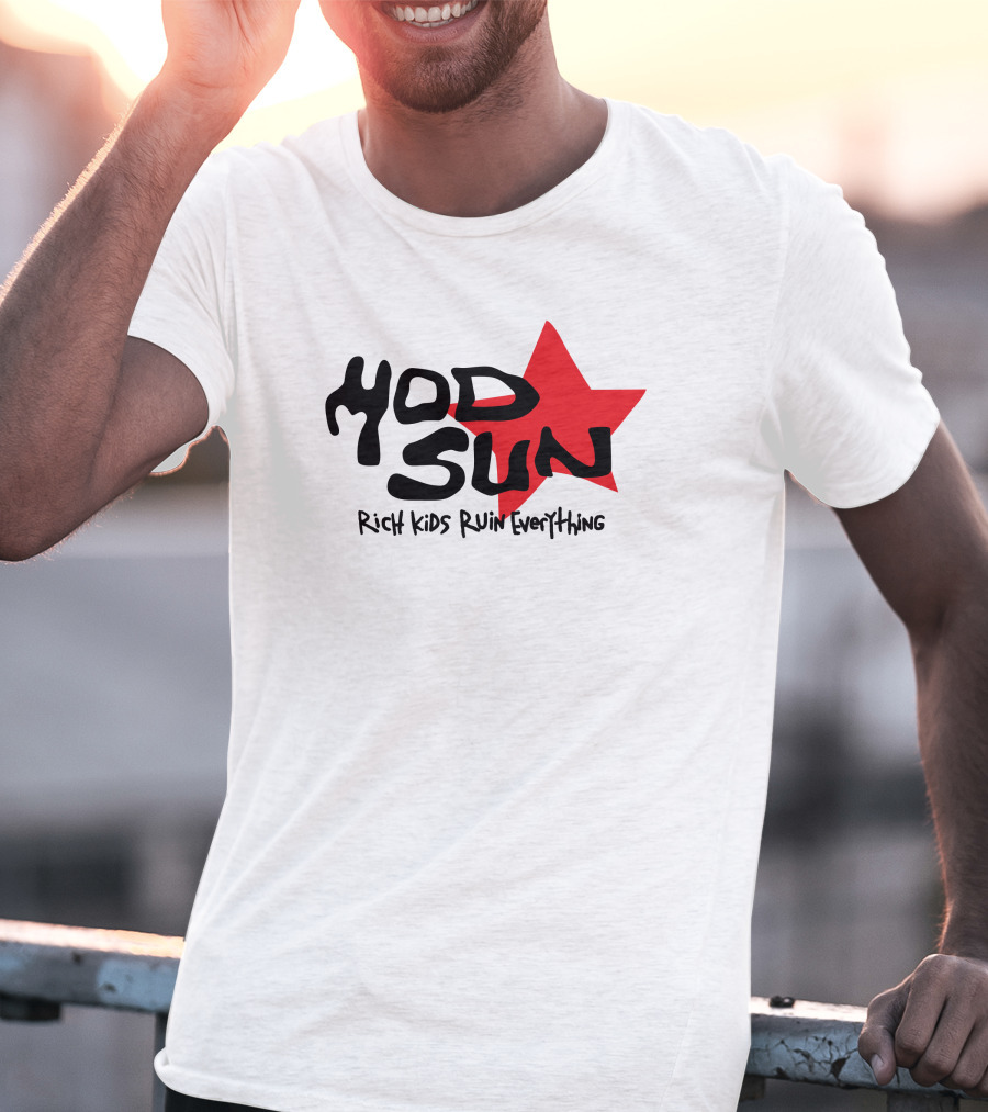 Mod Sun Rich Kids Ruin Everything Red Star T-Shirt