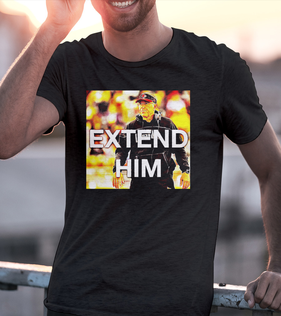 EXTEND HIM Coach With Headset And Red Cap T-Shirt