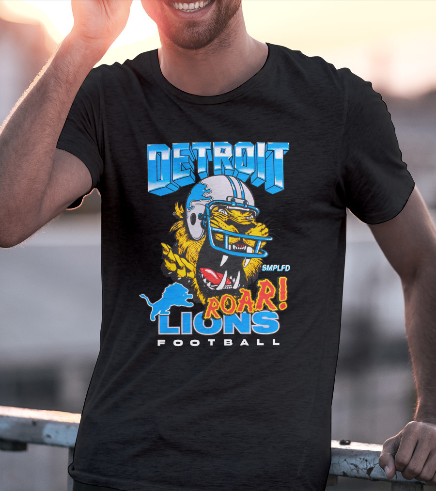Detroit Lions SMPLFD Roar Football T-Shirt
