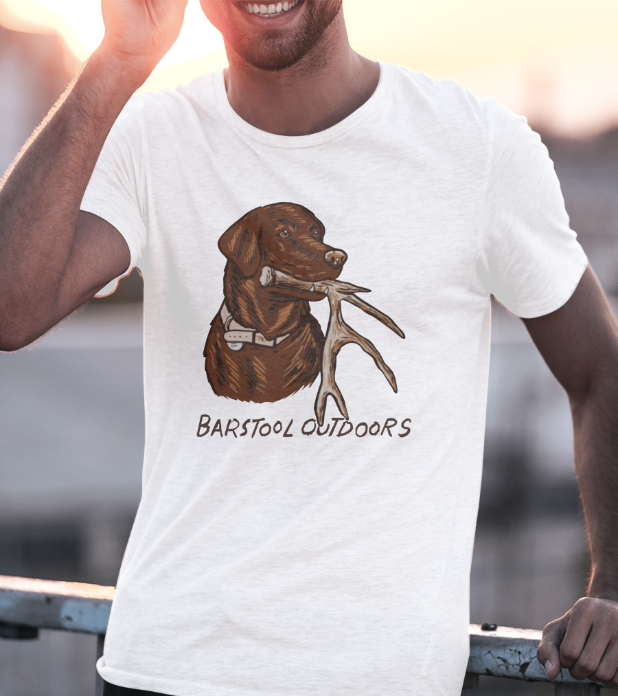 Outdoors Shed Hunting Dog With Antler T-Shirt