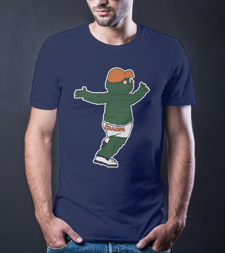 Streaking Champs Gator Mascot With Orange Cap And Shades T-Shirt