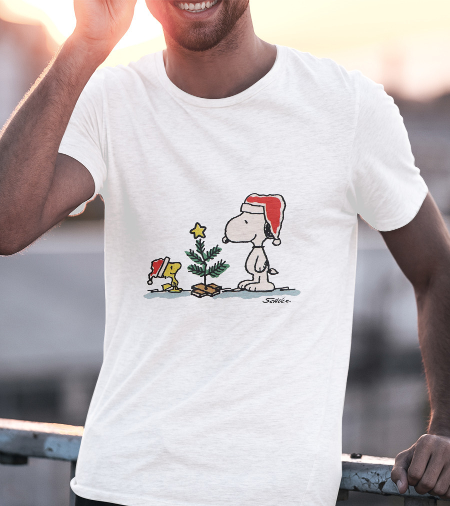Snoopy Woodstock Christmas Tree Santa Hats T-Shirt