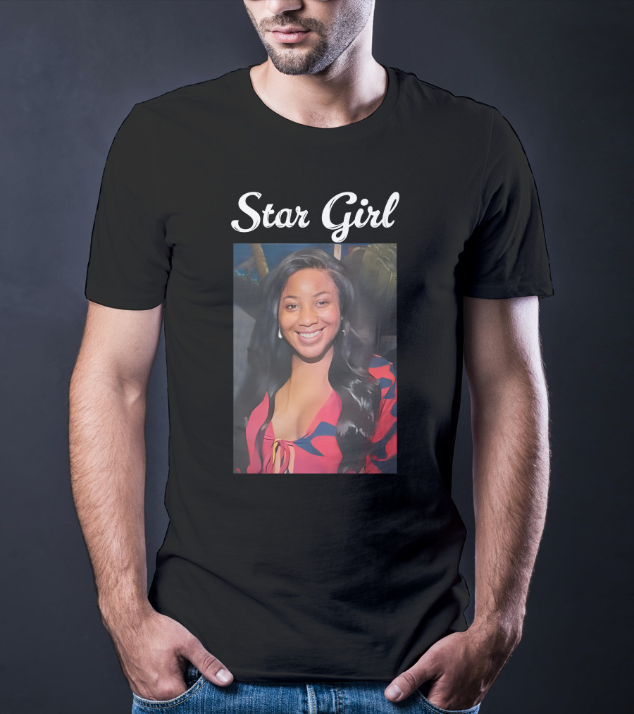 Star Girl Erica Nlewedim Smiling T-Shirt