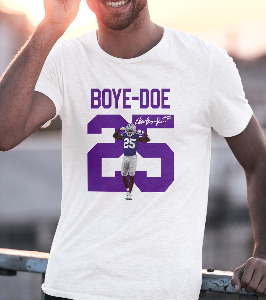 Therealpak25 Store Boye-Doe 25 Football Player Purple Signature T-Shirt