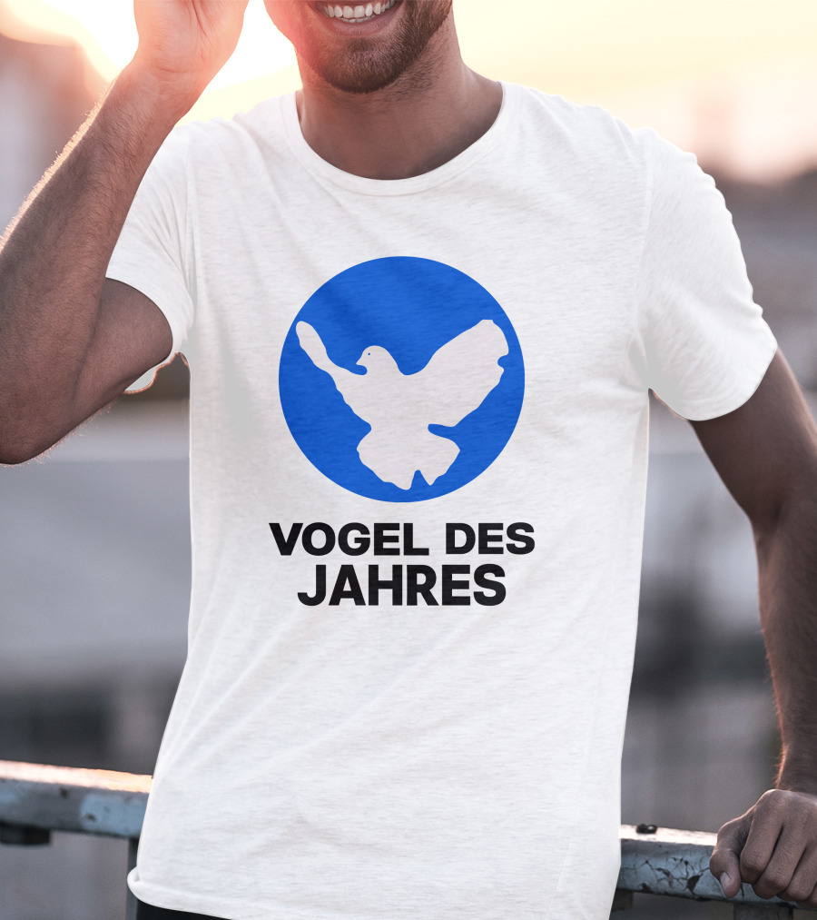 Vogel Des Jahres Columbidae Doves Silhouette In Blue Circle T-Shirt