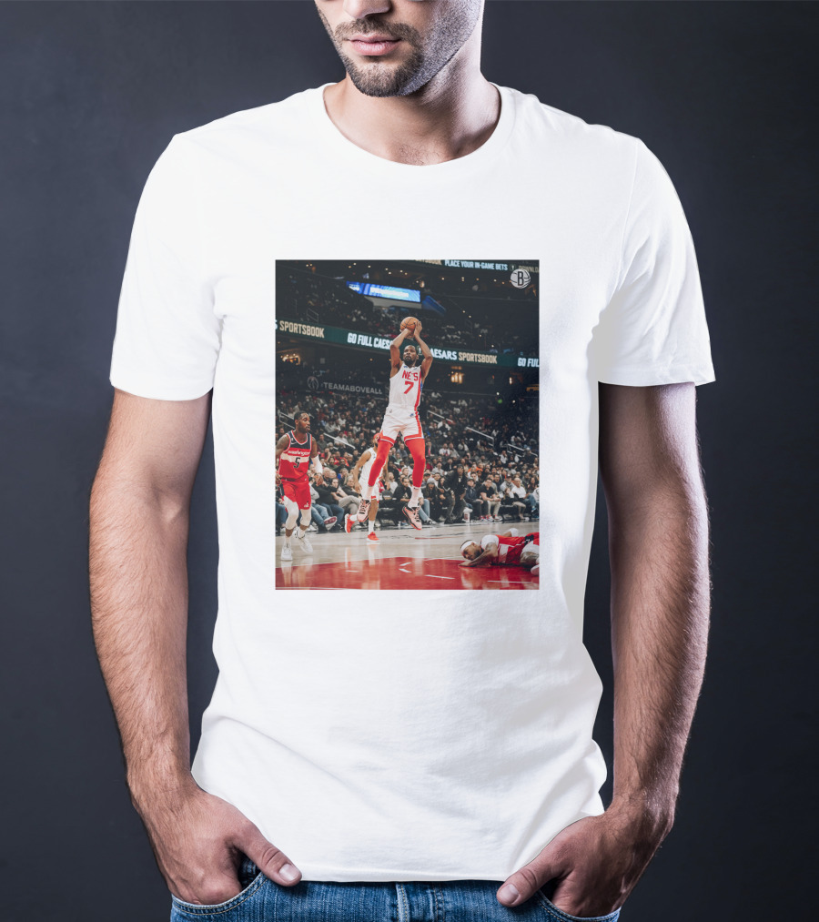 Kevin Durant Nets Dunk Against Washington Wizards NBA Action T-Shirt