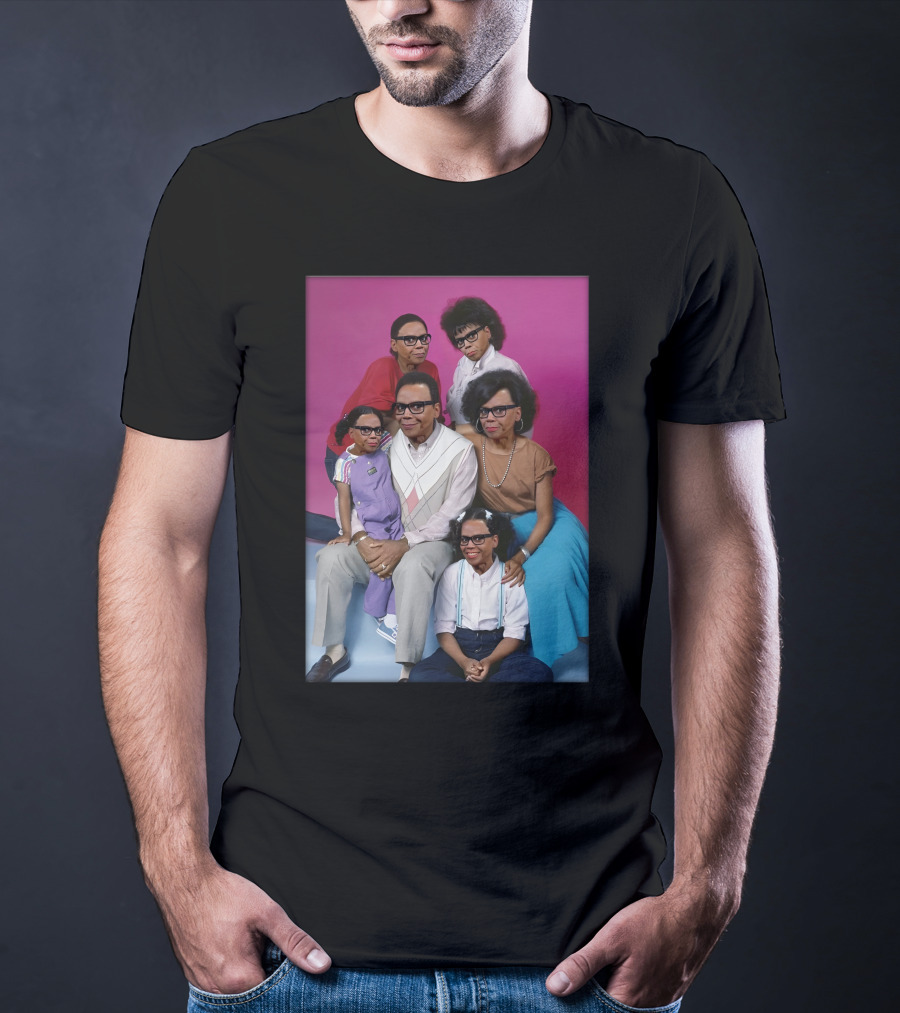 Mcdonkey Designs Keeping Up With The Ru's Family Portrait With Glasses On Pink Background T-Shirt