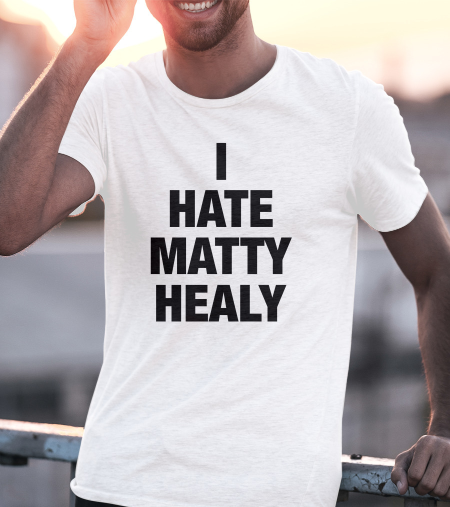 Emmyhartman Wearing I Hate Matty Healy T-Shirt