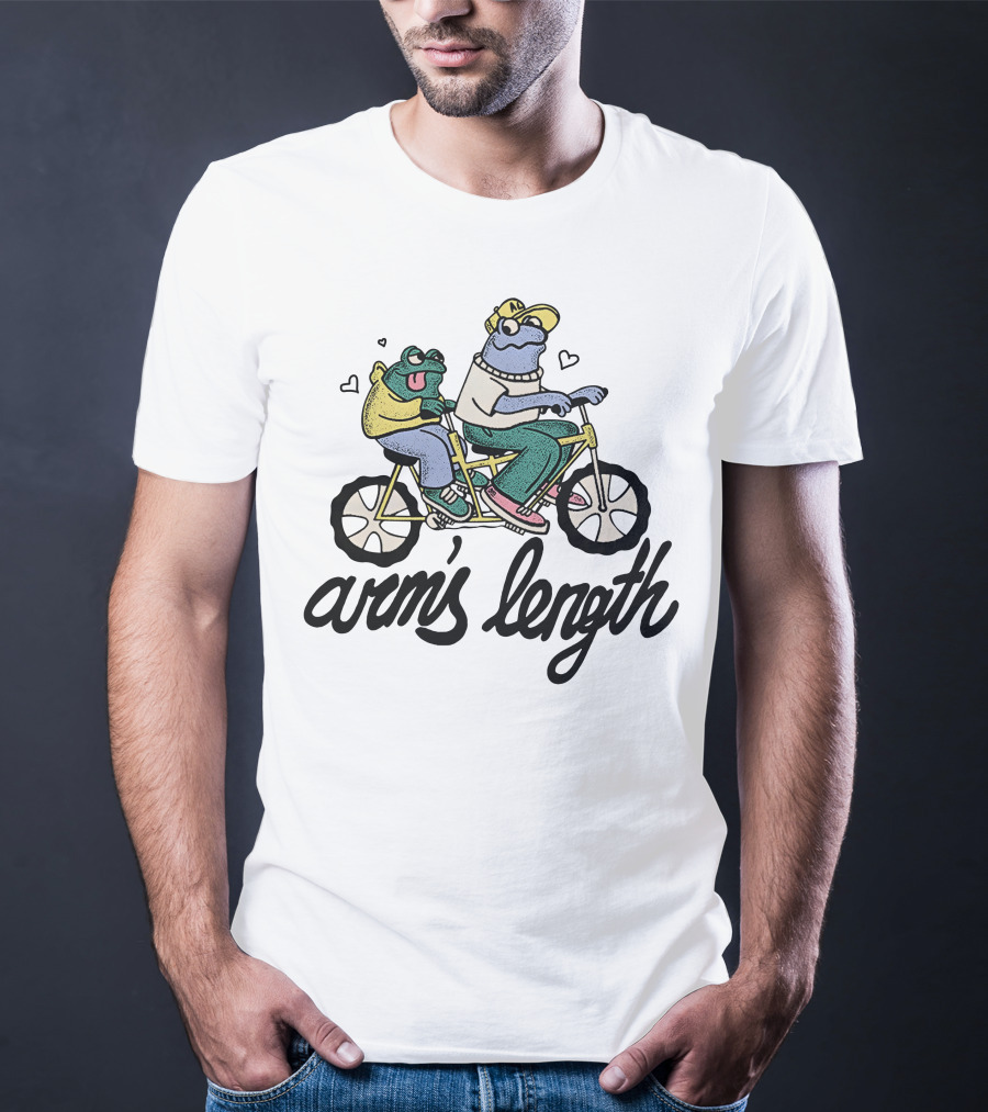Arm's Length Frog And Toad Tandem Bicycle Hearts T-Shirt