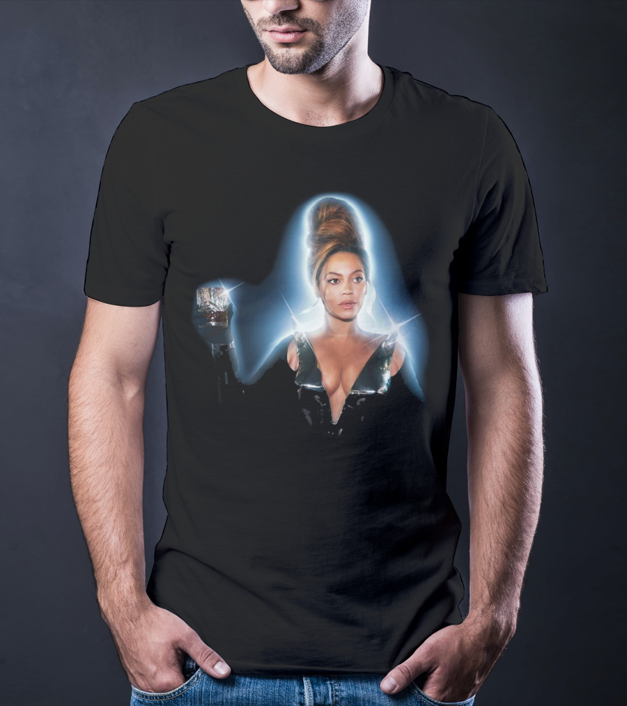 Beyonce That Girl Track Iconic Glamorous Photo With Drink T-Shirt